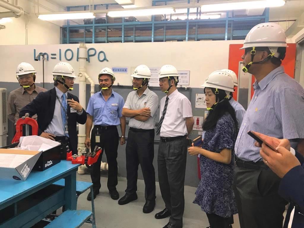 九龍樂善堂校長到訪香港建造學院