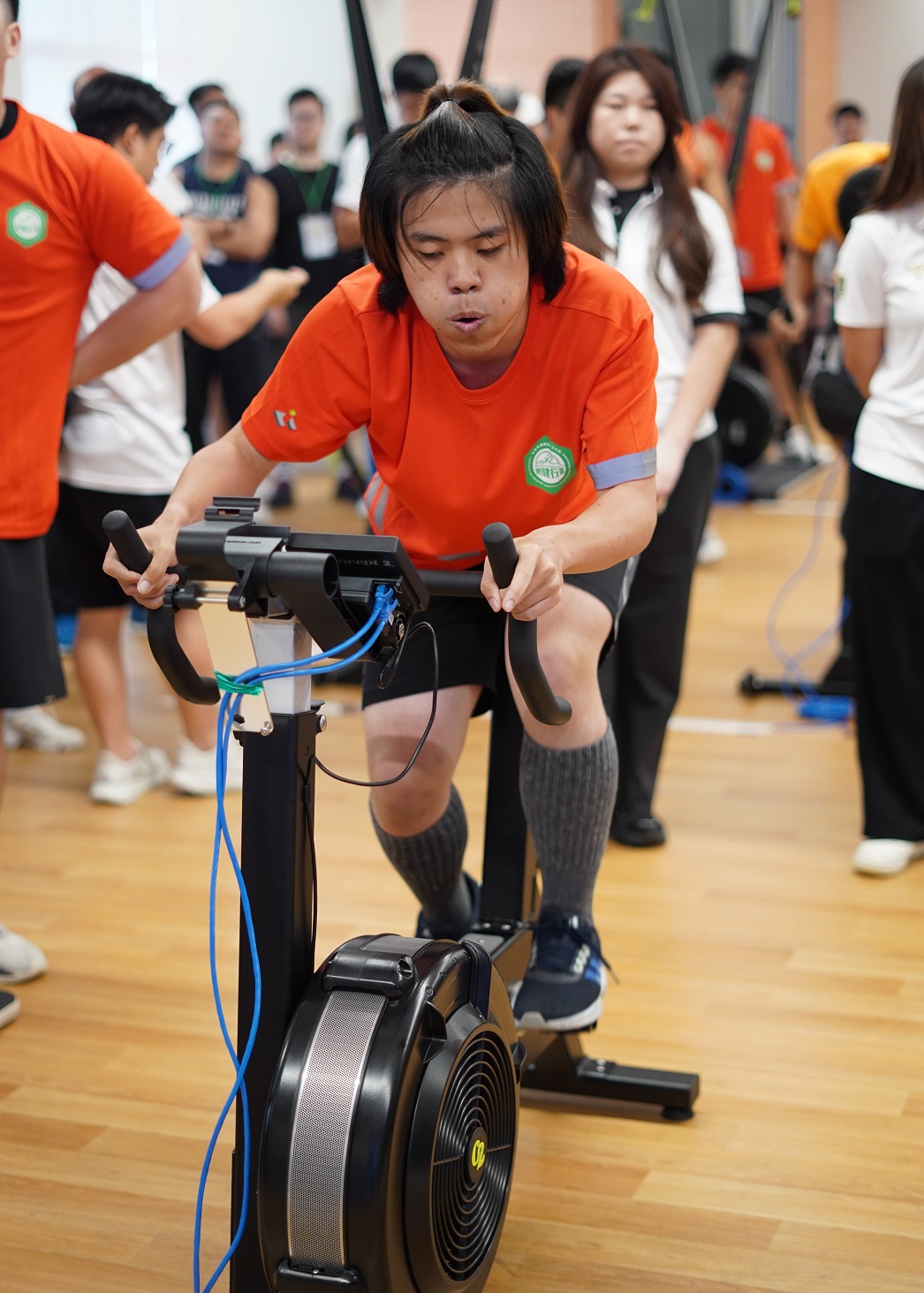 香港建造學院運動代表隊於全港室內鐵人盃2023勇奪佳績