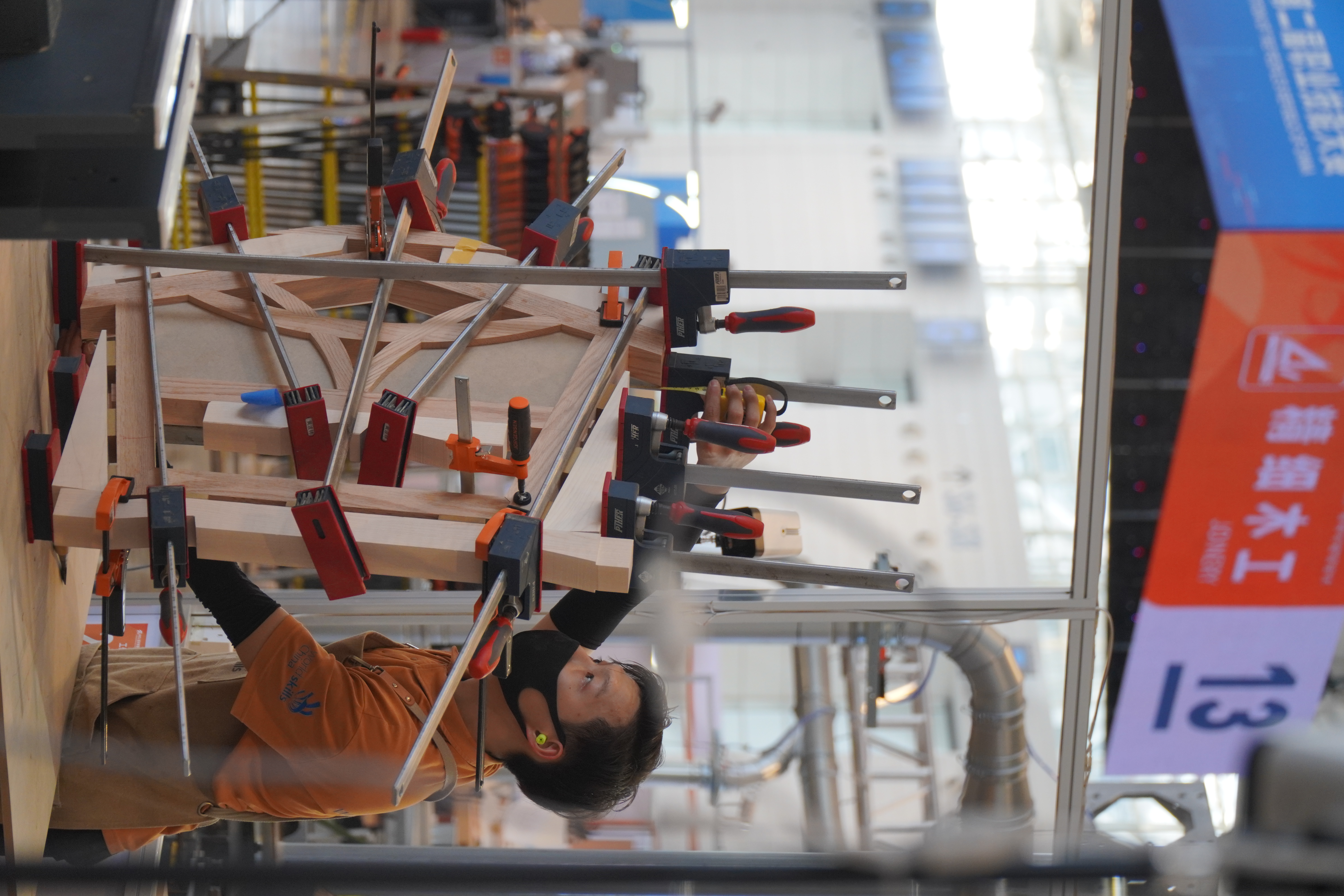 WorldSkills Delegation Visits Tianjin