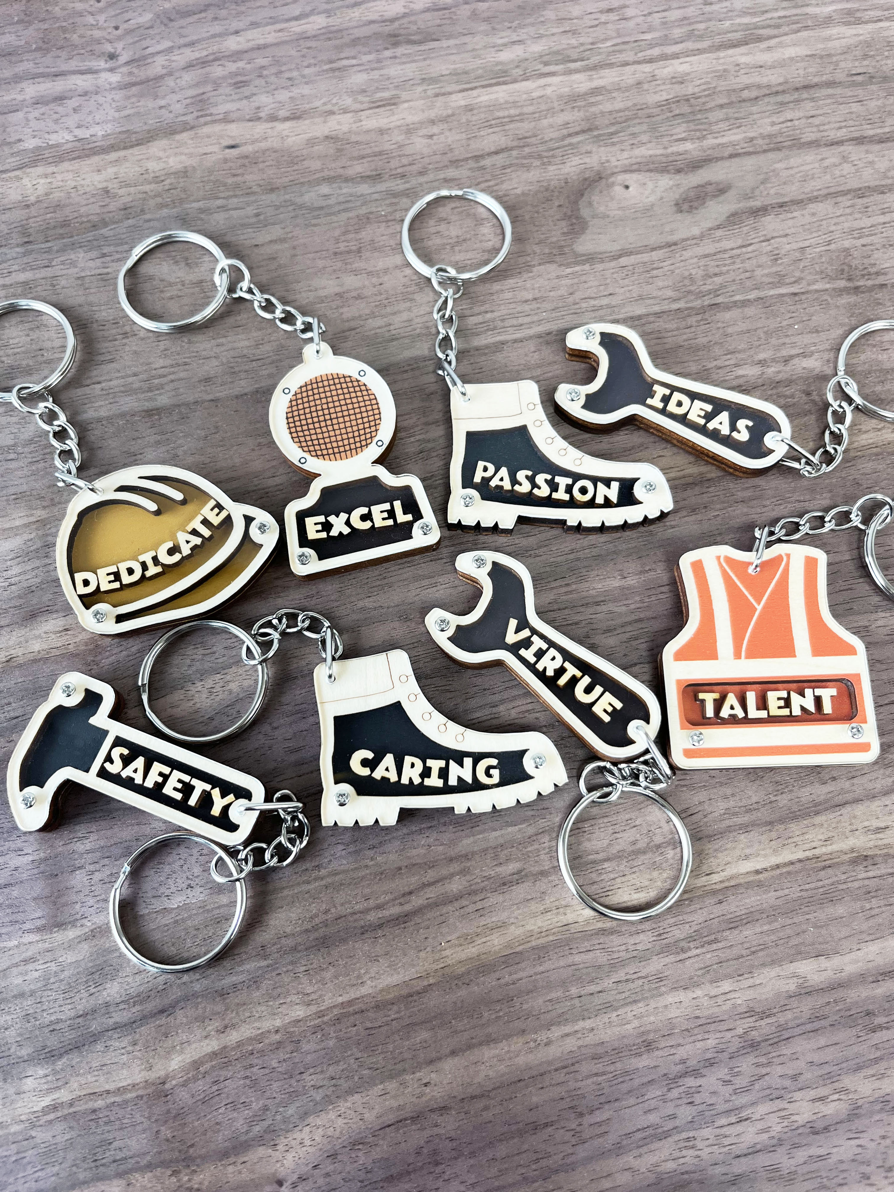 致送聖誕小心意：DIY木匙扣工作坊暨手工藝專題書展