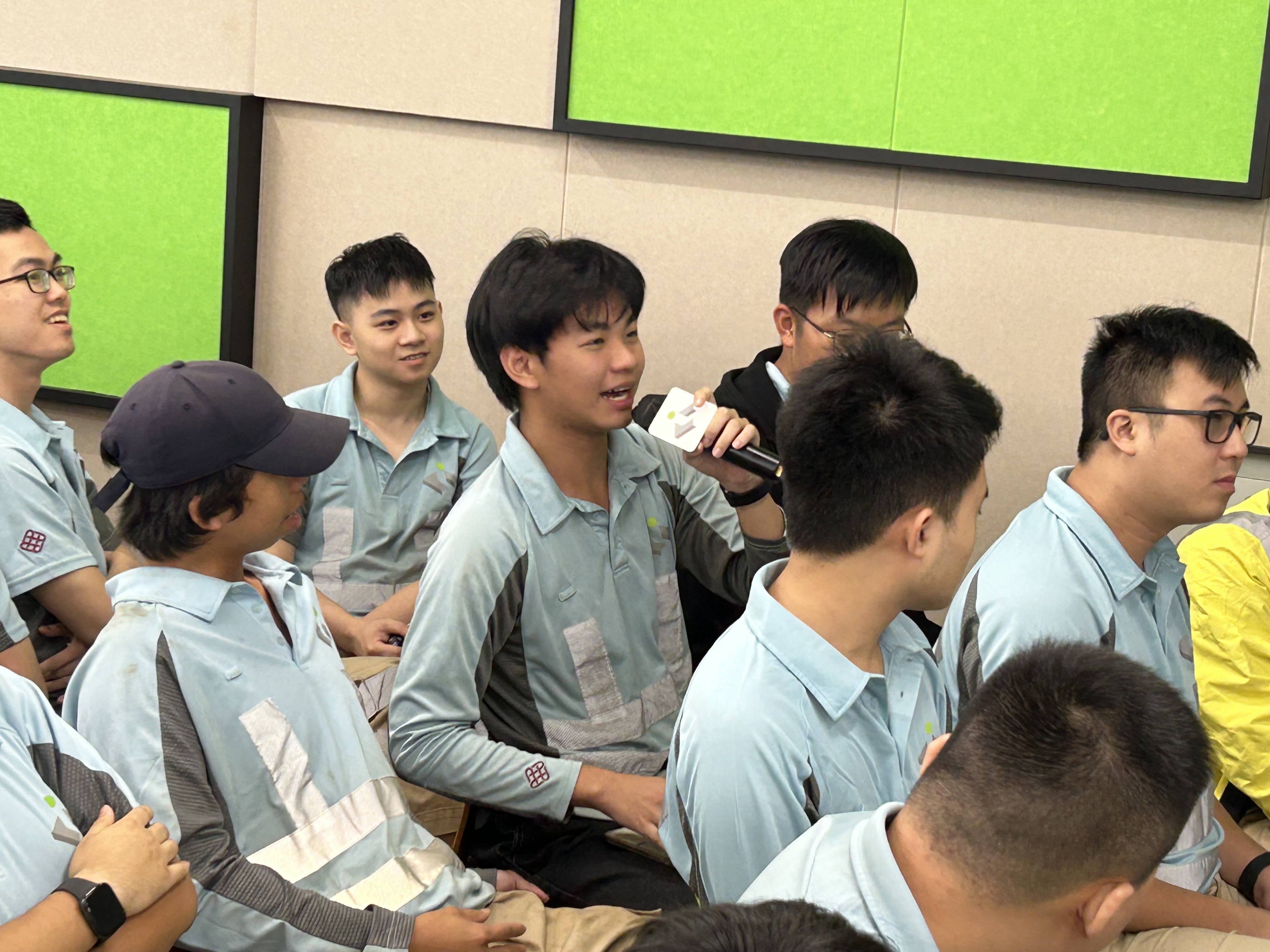 Whole Person Development Talk on the Spirit of Perseverance