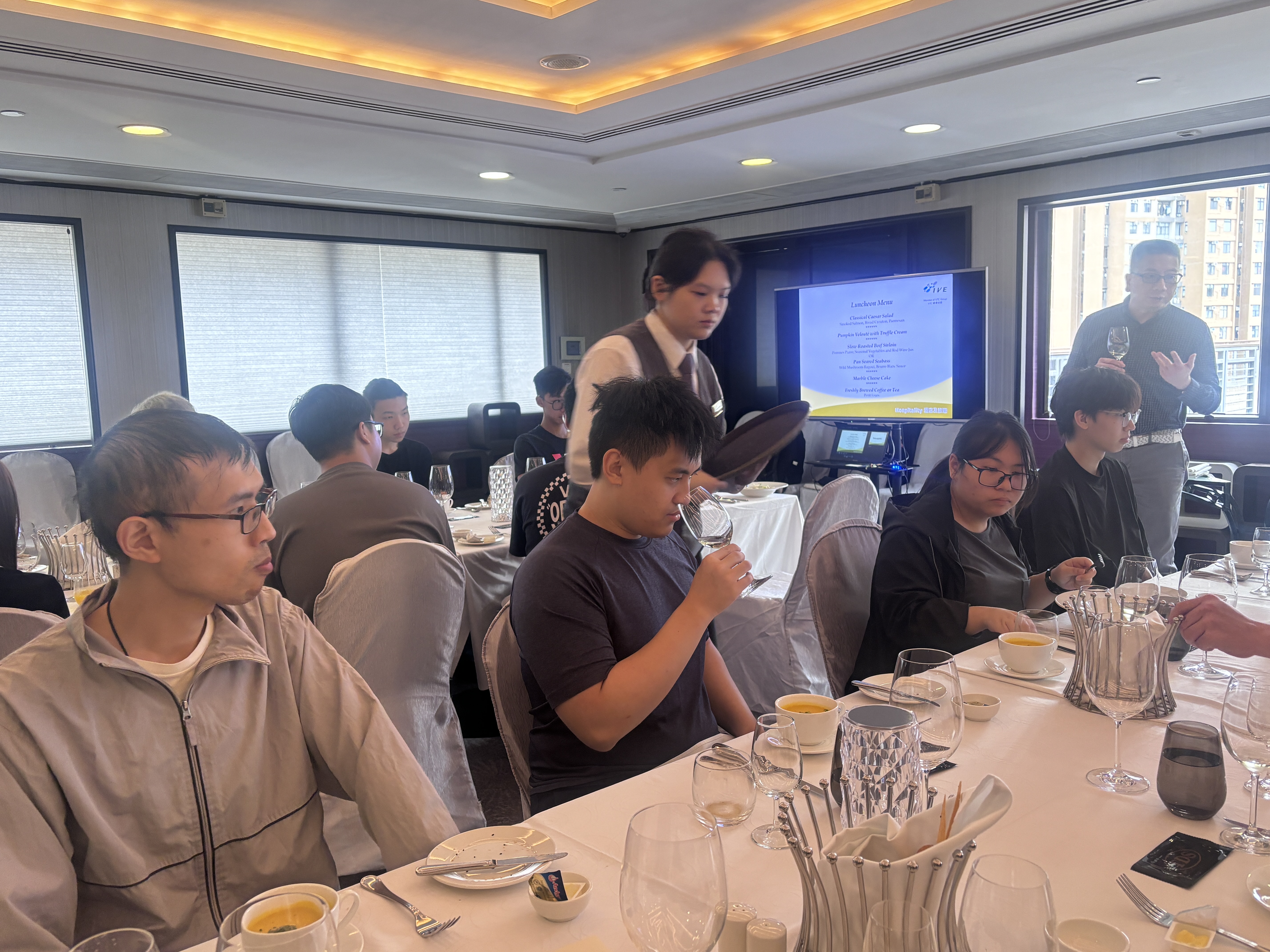 2023/24学年香港建造学院 领袖训练计划