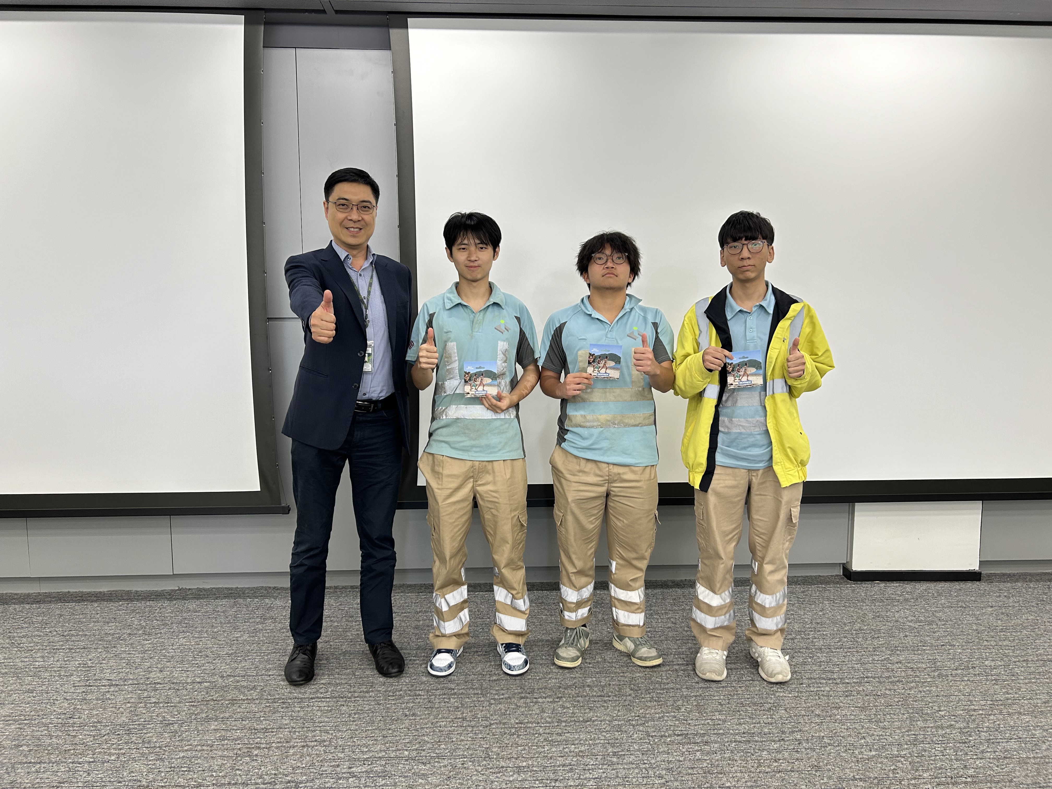 Closing Ceremony of Certificate and Diploma in Construction Programmes Successfully Held