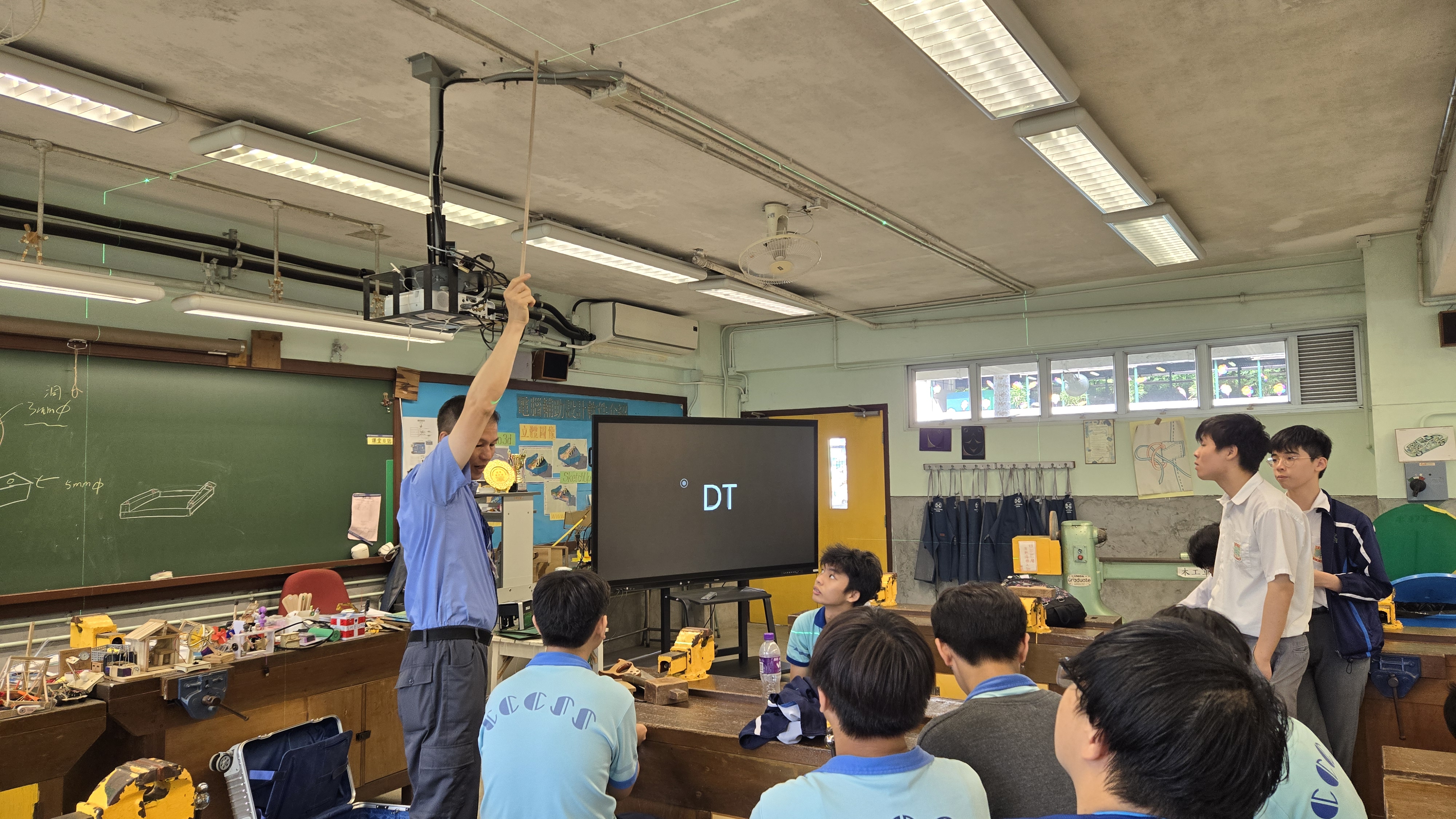 中學多元智能課堂  循序漸進了解細木工藝  