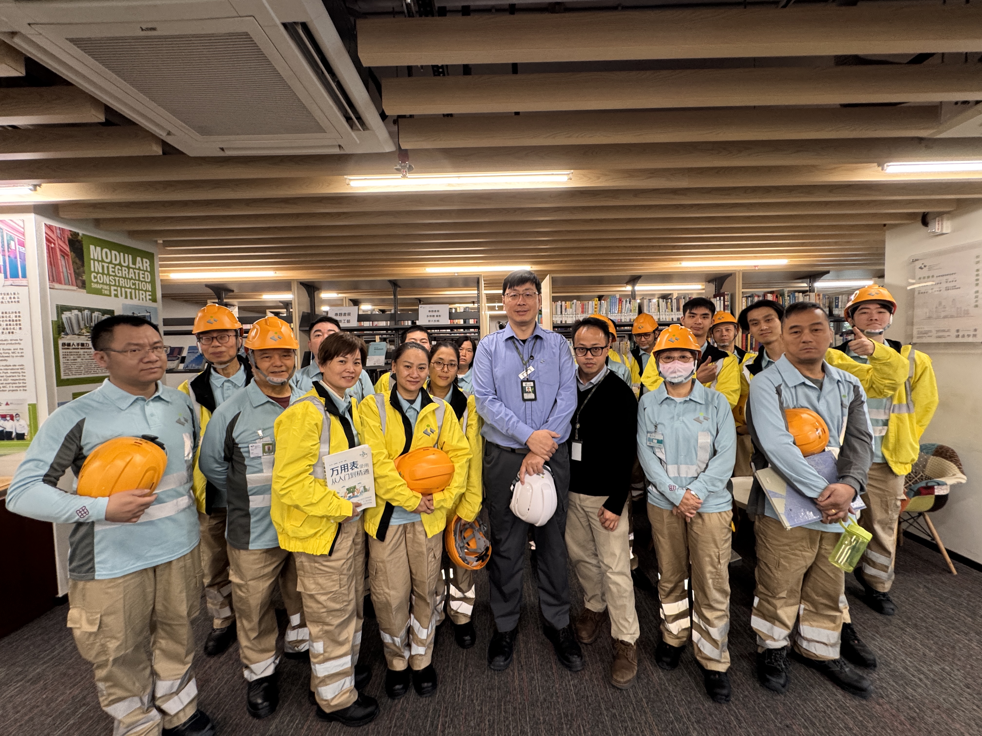 骏马迎新春：贺年挂饰热缩胶工作坊