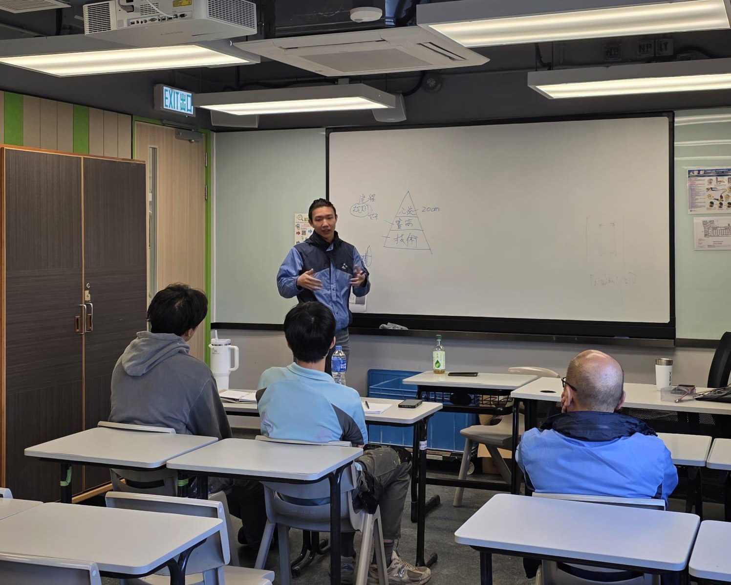 Skills Competition Ambassador: Passing the Torch from Competitor to Coach