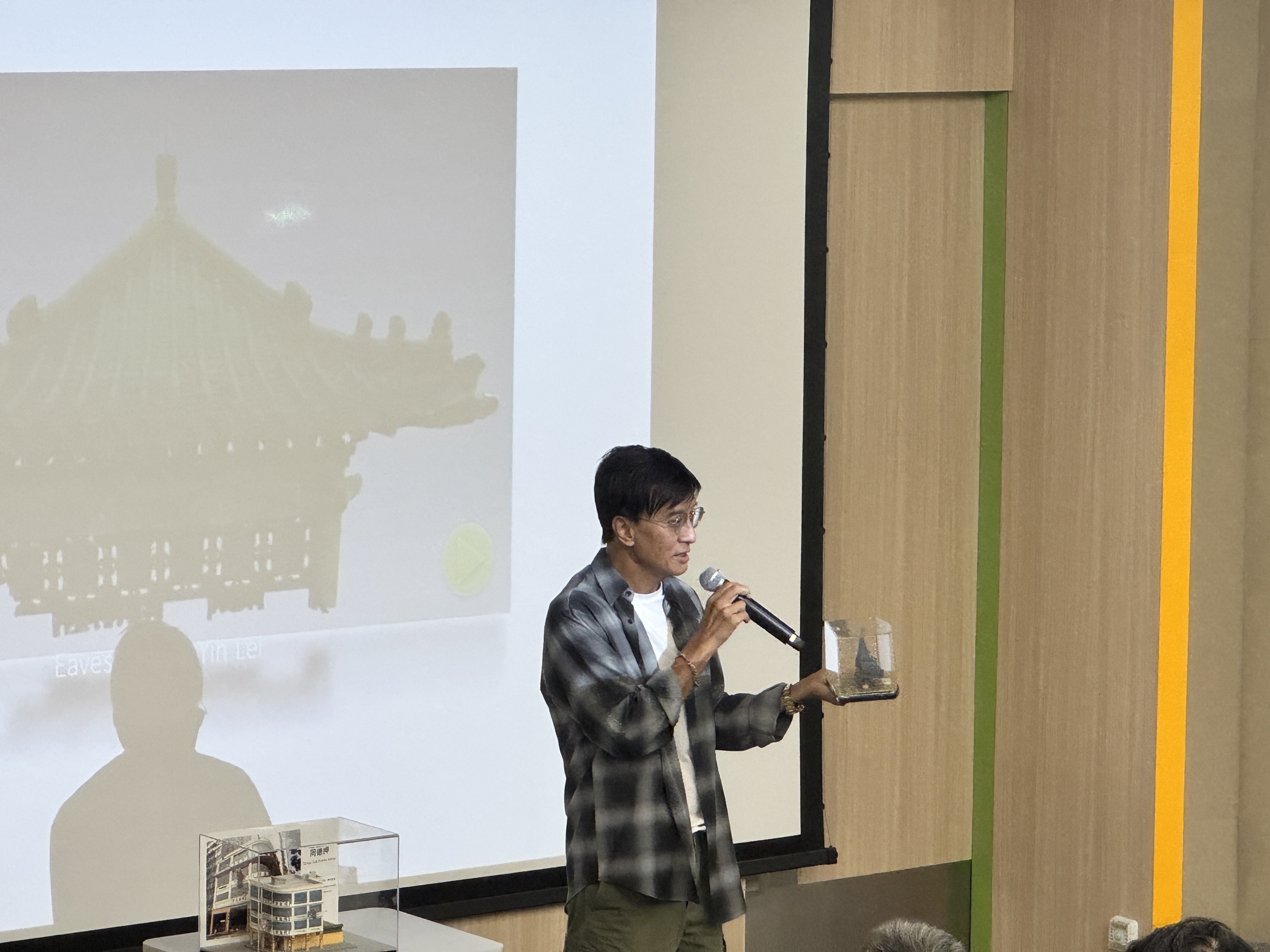 专业精神讲座：「专心致志精益求精，四十载热诚不退；从见习生到测量专家，成就职场「蝴蝶效应」