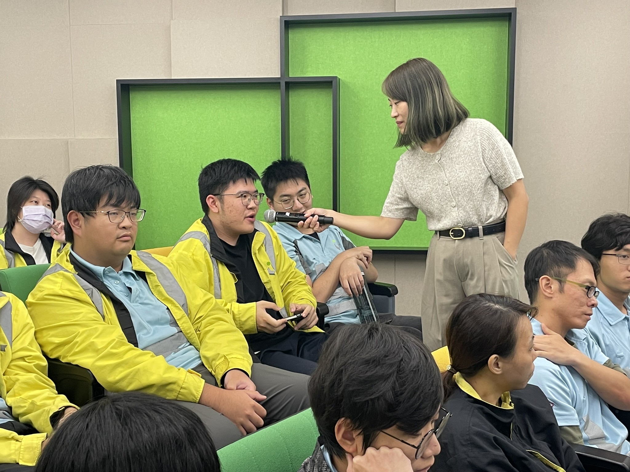 《余生》书籍分享会