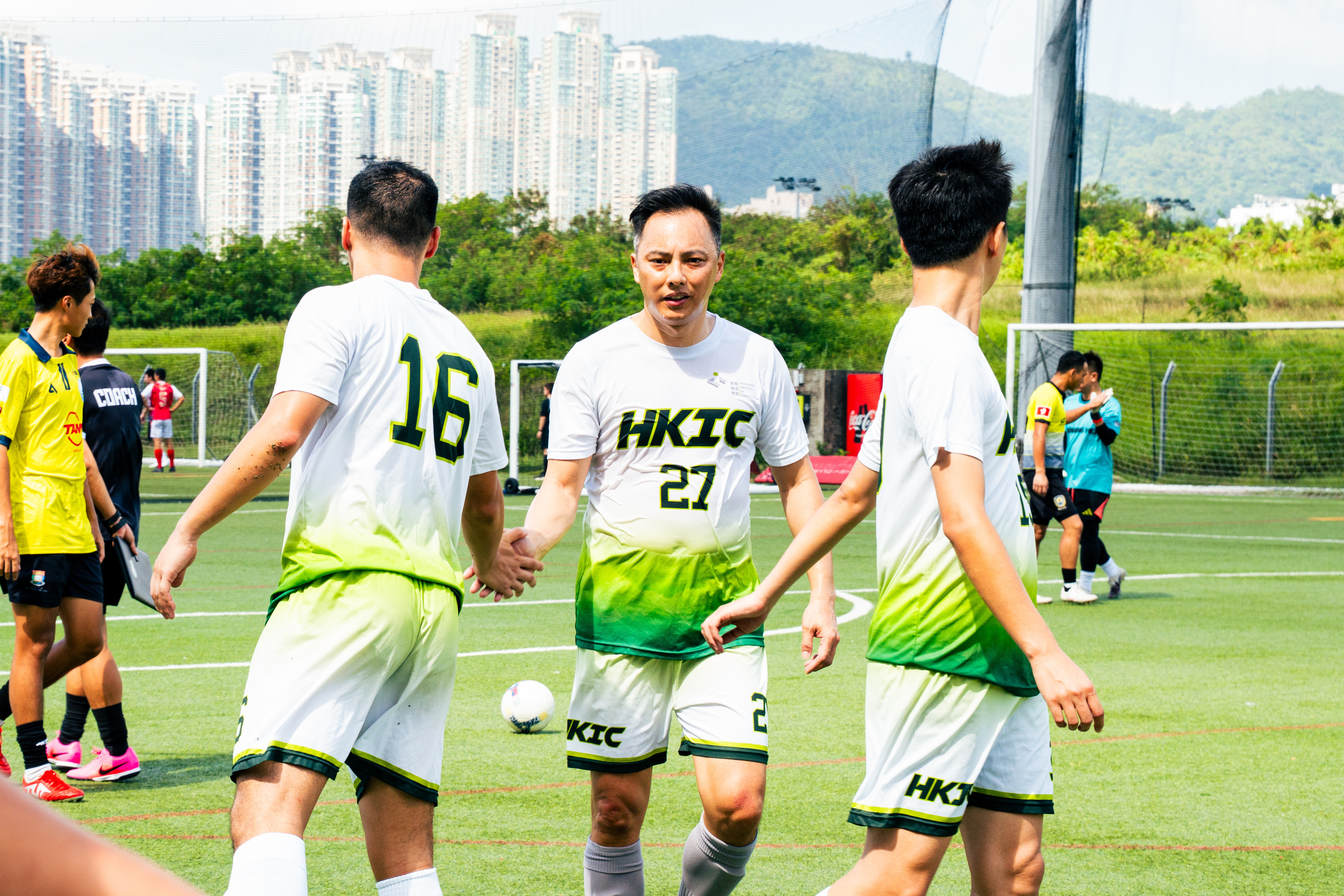 香港建造学院足球代表队勇夺「LAT Cup Autumn 2026」碟赛冠军