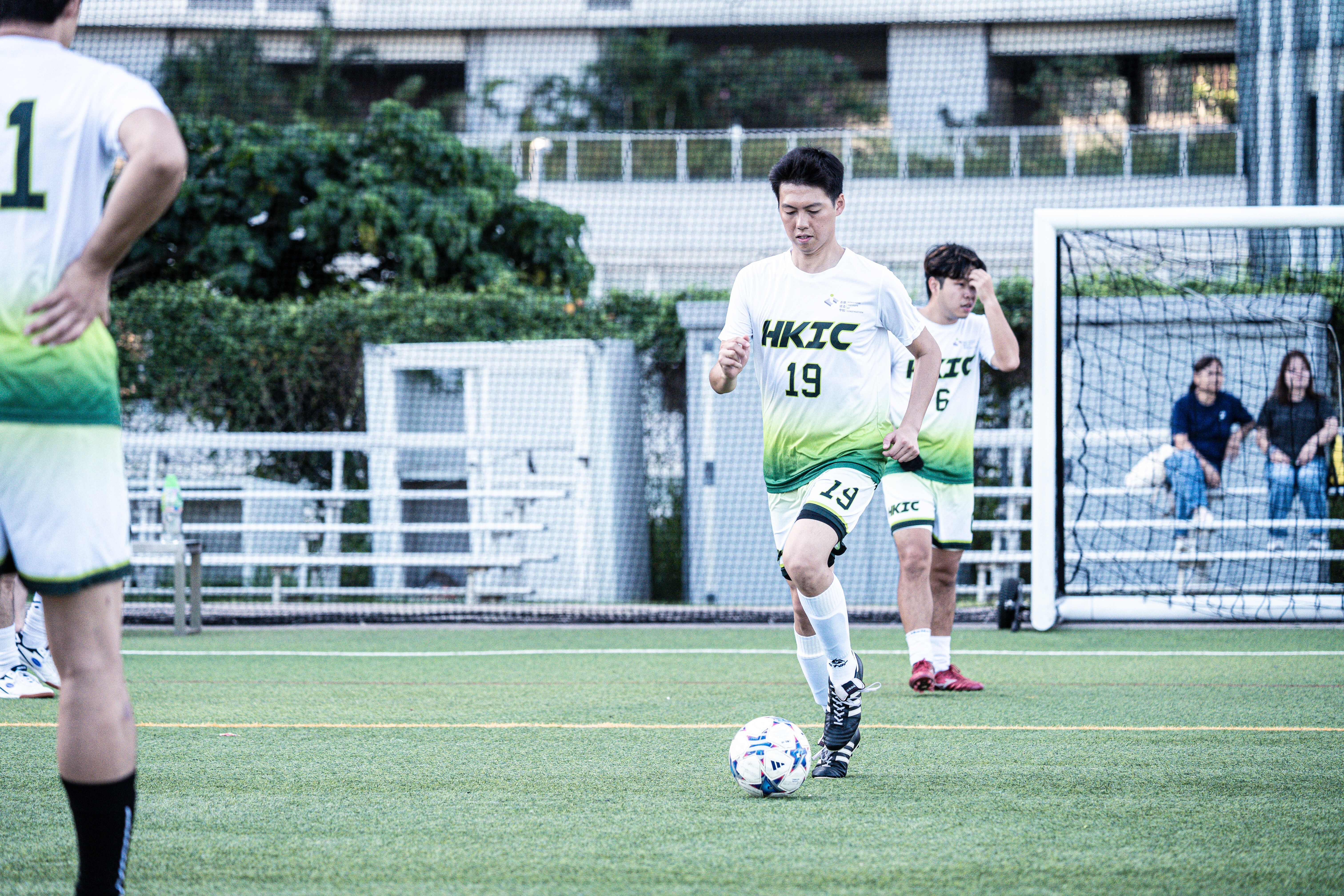香港建造学院足球代表队勇夺「LAT Cup Autumn 2026」碟赛冠军